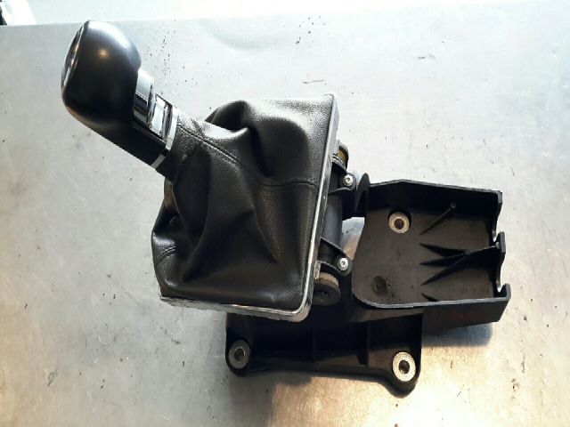 bontott OPEL ASTRA H Váltó Kulissza