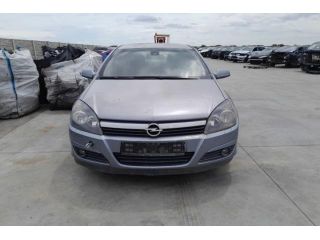 bontott OPEL ASTRA H Vízhűtő Radiátor (Klímás)