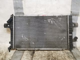 bontott OPEL ASTRA H Vízhűtő Radiátor (Klímás)