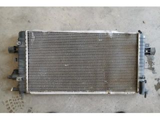 bontott OPEL ASTRA H Vízhűtő Radiátor (Klímás)