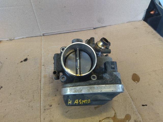 bontott OPEL ASTRA H Fojtószelep (Elektromos)