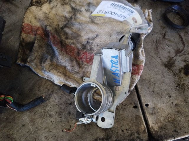 bontott OPEL ASTRA H Gyújtáskapcsoló Házzal