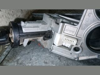 bontott OPEL ASTRA H Gyújtáskapcsoló