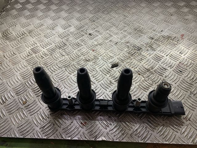 bontott OPEL ASTRA H Gyújtótrafó