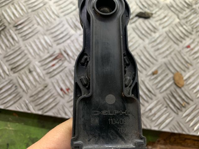 bontott OPEL ASTRA H Gyújtótrafó