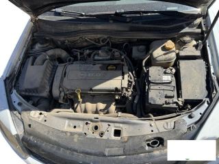 bontott OPEL ASTRA H Jobb első Csonkállvány Kerékaggyal