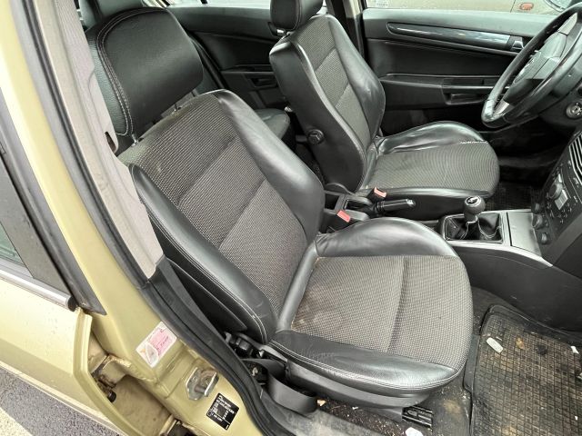 bontott OPEL ASTRA H Jobb Féltengely