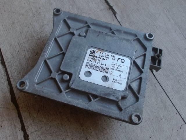 bontott OPEL ASTRA H Motorvezérlő