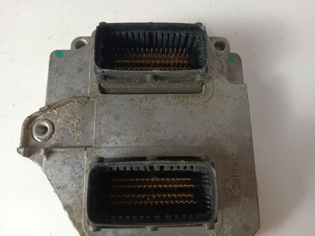 bontott OPEL ASTRA H Motorvezérlő