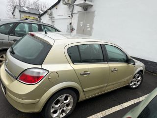 bontott OPEL ASTRA H Tanksapka