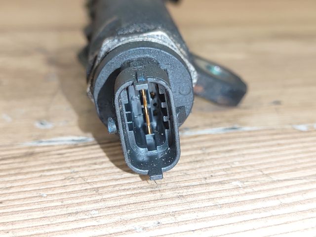 bontott OPEL ASTRA H Közösnyomócső