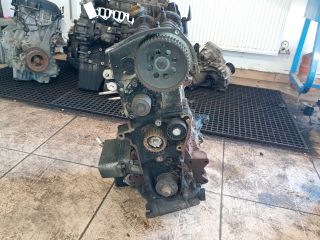 bontott OPEL ASTRA H Motor (Fűzött blokk hengerfejjel)