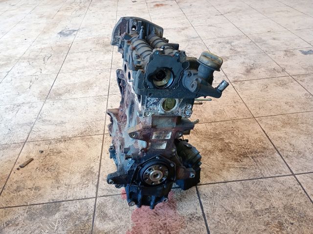 bontott OPEL ASTRA H Motor (Fűzött blokk hengerfejjel)