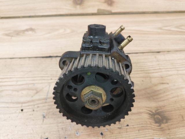 bontott OPEL ASTRA H Nagynyomású Szivattyú