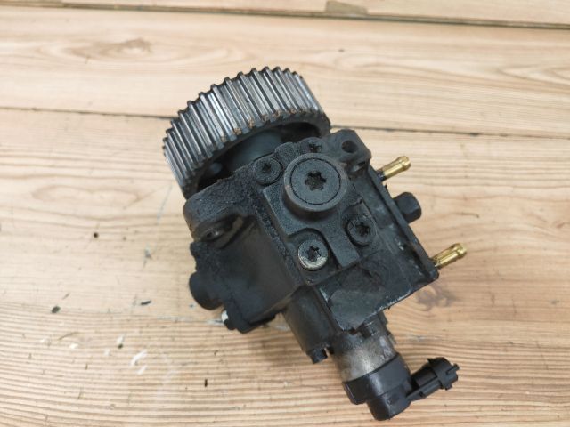 bontott OPEL ASTRA H Nagynyomású Szivattyú