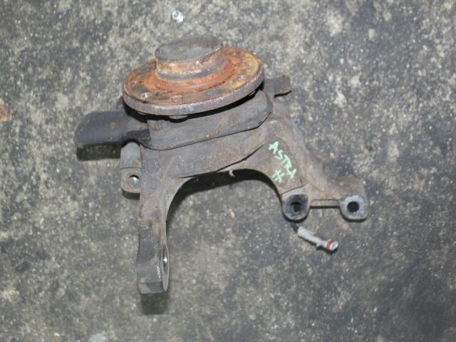 bontott OPEL ASTRA H Bal első Csonkállvány Kerékaggyal