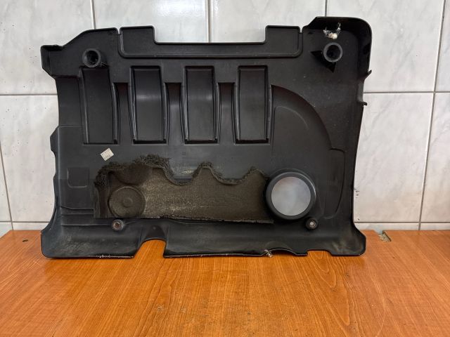 bontott OPEL ASTRA H Felső Motorburkolat