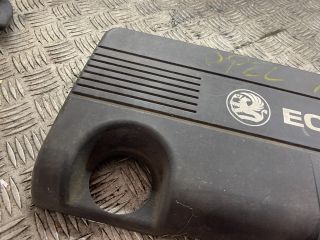 bontott OPEL ASTRA H Felső Motorburkolat