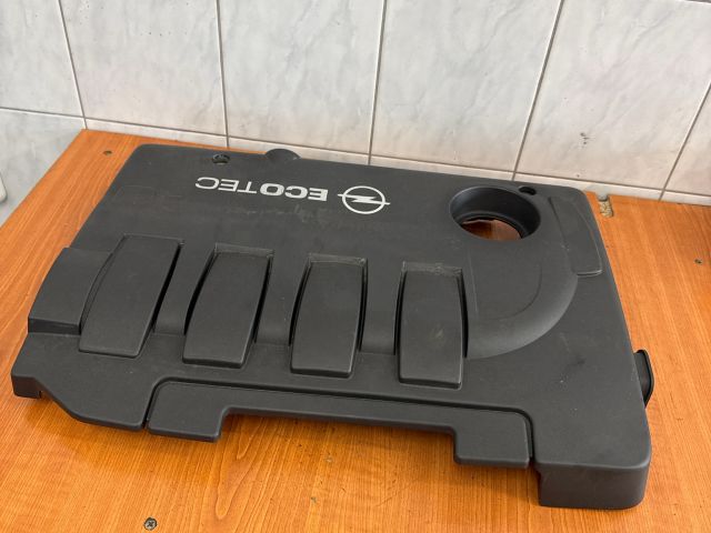 bontott OPEL ASTRA H Felső Motorburkolat