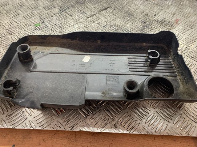 bontott OPEL ASTRA H Felső Motorburkolat