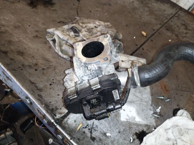 bontott OPEL ASTRA H Fojtószelep (Elektromos)