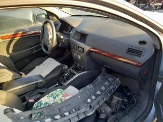 bontott OPEL ASTRA H Főtengely Szíjtárcsa