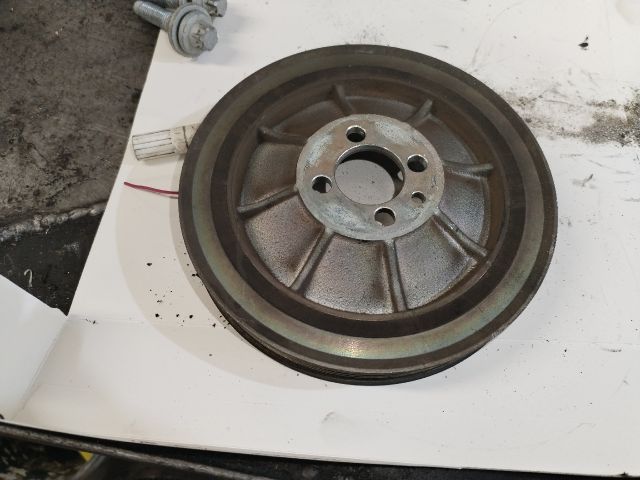 bontott OPEL ASTRA H Főtengely Szíjtárcsa