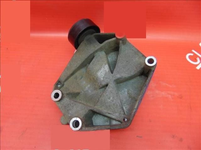 bontott OPEL ASTRA H Generátor Tartó Bak