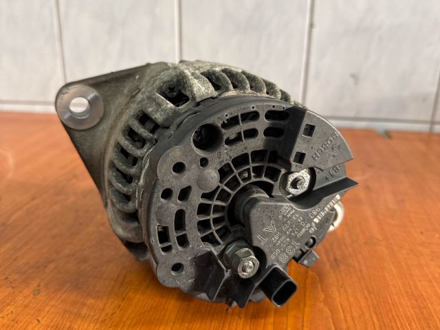 bontott OPEL ASTRA H Generátor