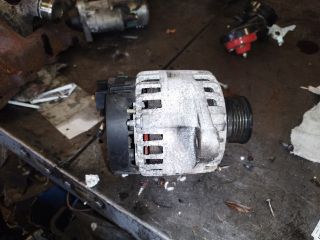 bontott OPEL ASTRA H Generátor