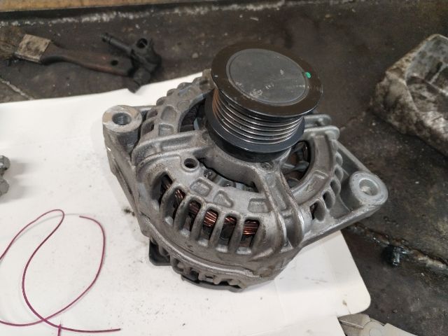 bontott OPEL ASTRA H Generátor