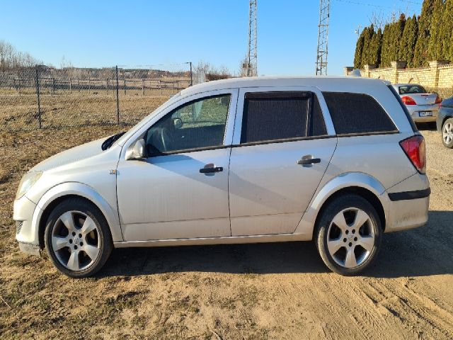 bontott OPEL ASTRA H Homlokfal (Üres lemez)