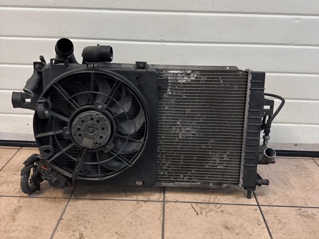 bontott OPEL ASTRA H Hűtő Ventilátor(ok), Radiátor(ok) Szett