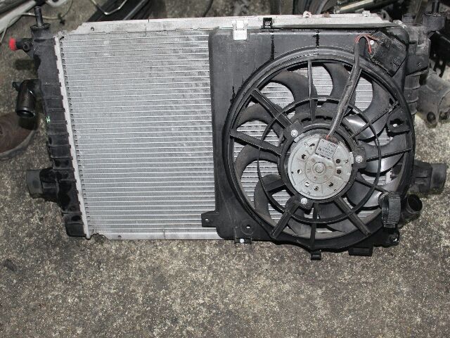 bontott OPEL ASTRA H Hűtőventilátor
