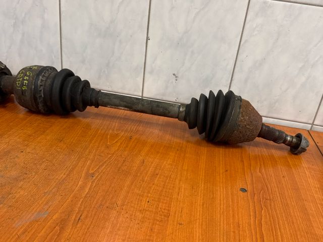 bontott OPEL ASTRA H Jobb Féltengely