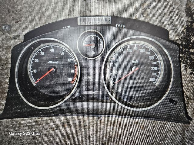 bontott OPEL ASTRA H Kilométeróra