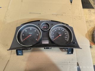 bontott OPEL ASTRA H Kilométeróra
