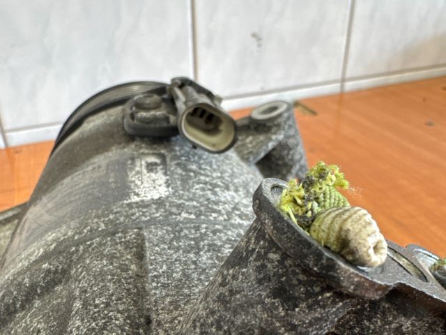 bontott OPEL ASTRA H Klímakompresszor