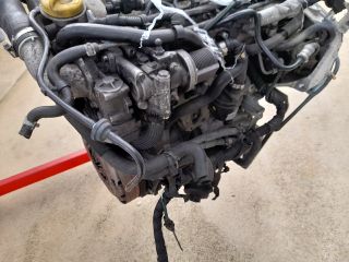 bontott OPEL ASTRA H Komplett Motor (Segédberendezésekkel)