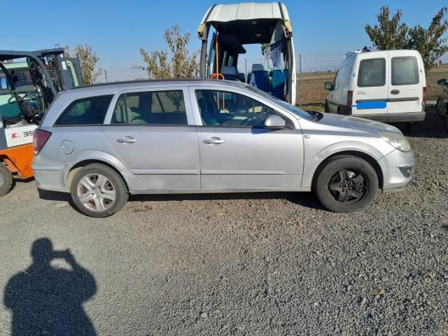 bontott OPEL ASTRA H Kuplung Szett (Szerkezet, Tárcsa)