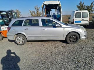 bontott OPEL ASTRA H Kuplung Szett (Szerkezet, Tárcsa)