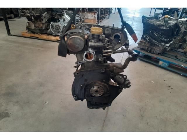 bontott OPEL ASTRA H Motor (Fűzött blokk hengerfejjel)