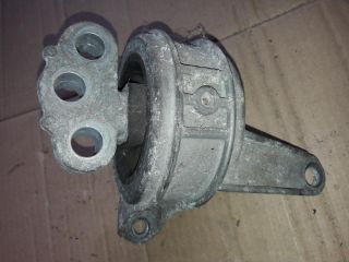 bontott OPEL ASTRA H Motor Tartó Bak (Pozíciófüggetlen)