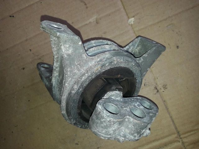 bontott OPEL ASTRA H Motor Tartó Bak (Pozíciófüggetlen)