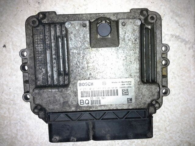 bontott OPEL ASTRA H Motorvezérlő