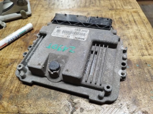 bontott OPEL ASTRA H Motorvezérlő