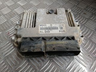 bontott OPEL ASTRA H Motorvezérlő