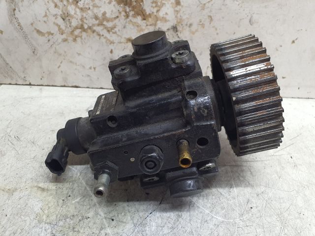 bontott OPEL ASTRA H Nagynyomású Szivattyú