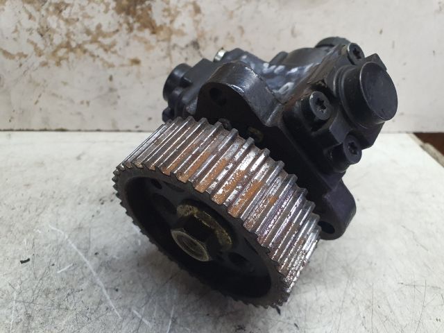 bontott OPEL ASTRA H Nagynyomású Szivattyú