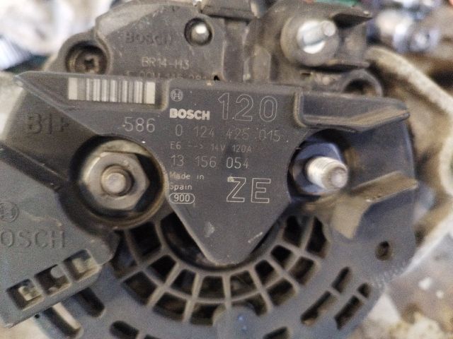 bontott OPEL ASTRA H Generátor